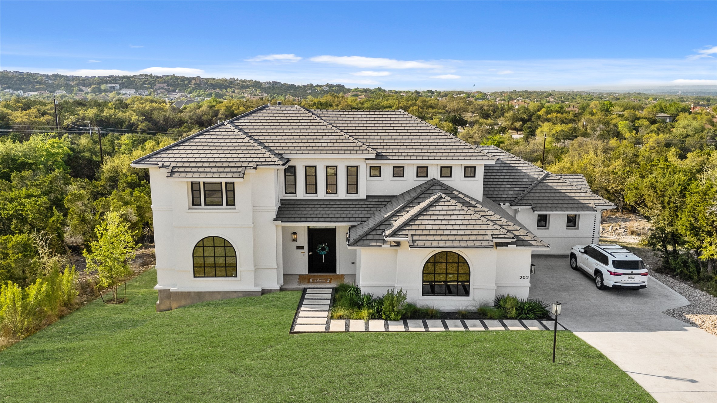 202 Lodestone Cove Austin, TX 78738 - Photo 2 of 40