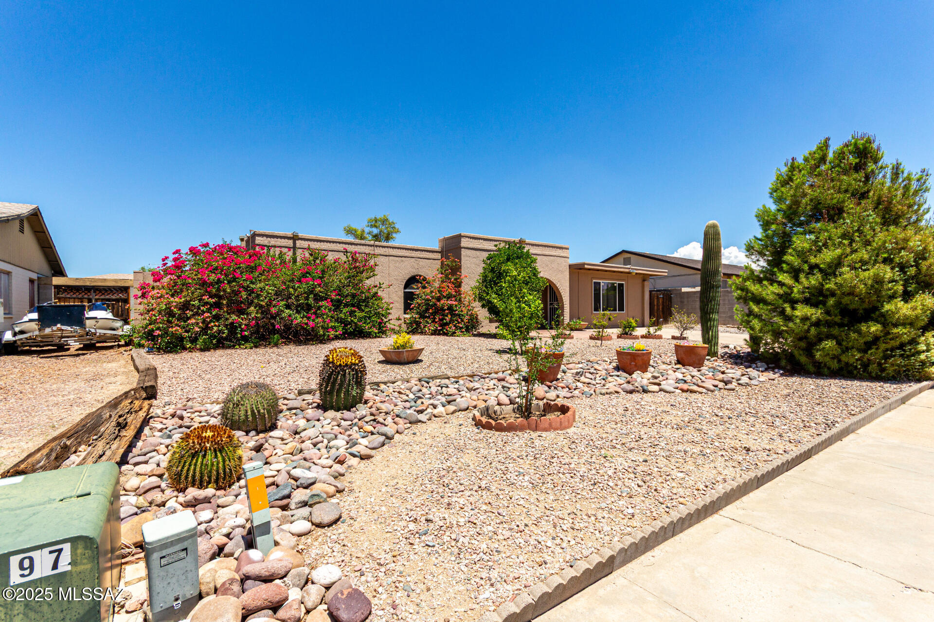 4140 West Magee Road Tucson, AZ 85741 - Photo 3 of 29 Gallery Image 3