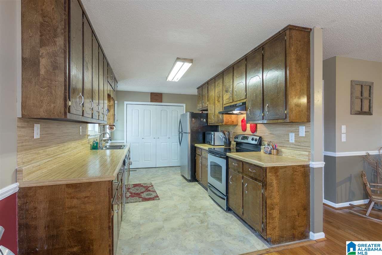 276 Little Drive Cleveland, AL 35049 - Photo 13 of 30