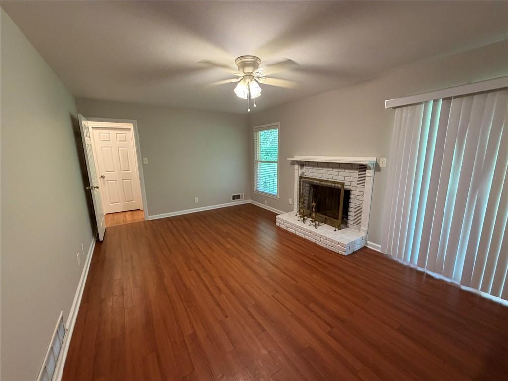 412 Fielding Lane Southwest Atlanta, GA 30311 - Photo 2 of 25