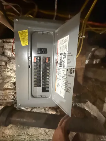 $174,900 | 1020 North Lafontaine Street, Huntington, IN 46750