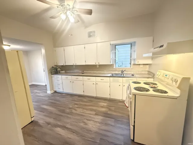 $174,900 | 1020 North Lafontaine Street, Huntington, IN 46750