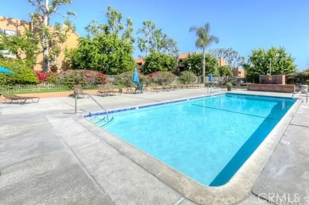 $2,150 | 6600 Warner Avenue, Unit 248, Huntington Beach, CA 92647