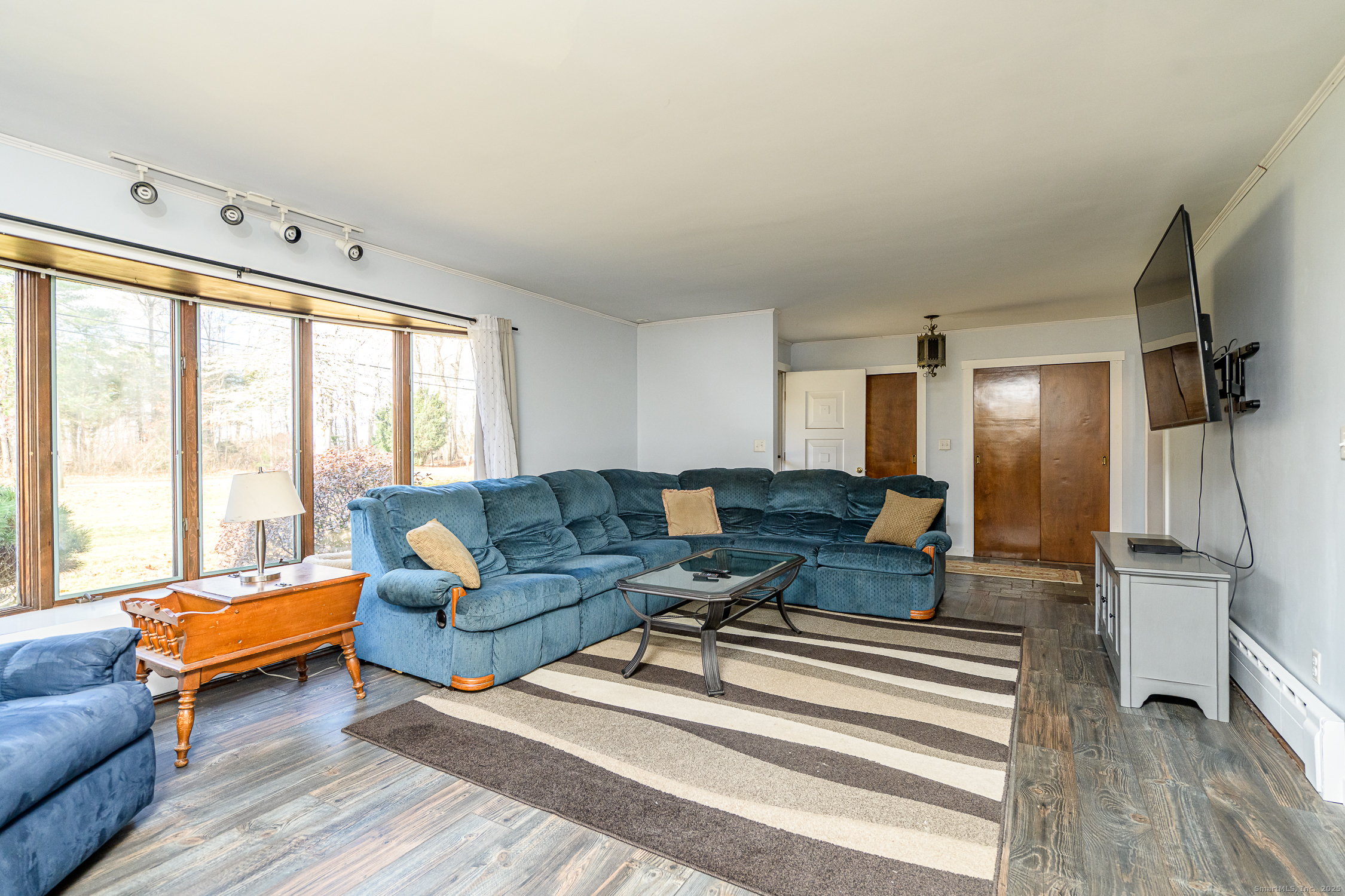 1436 North Road Killingly, CT 06241 - Photo 21 of 36 a living room with furniture and a large window