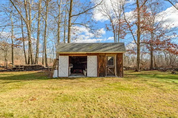 $469,000 | 1436 North Road, Killingly, CT 06241