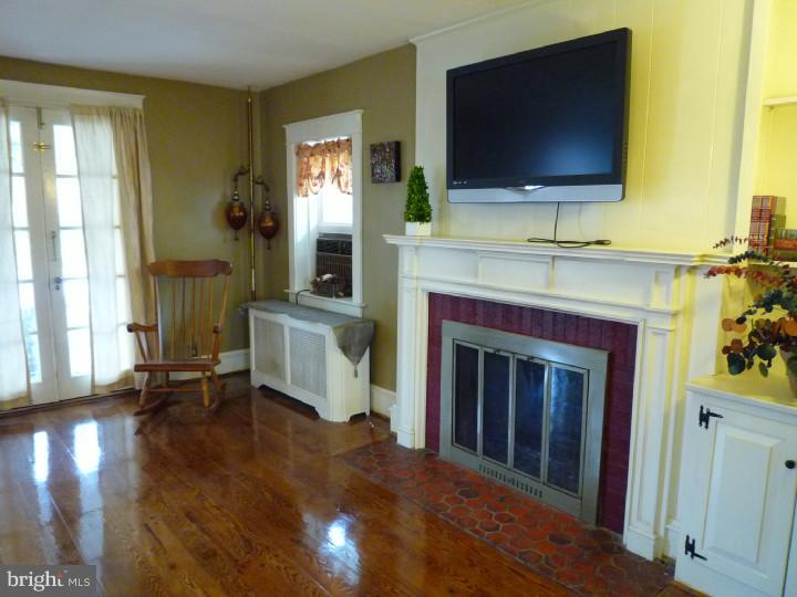 15 Mansfield Road Lansdowne, PA 19050 - Photo 14 of 19