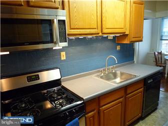15 Mansfield Road Lansdowne, PA 19050 - Photo 5 of 19