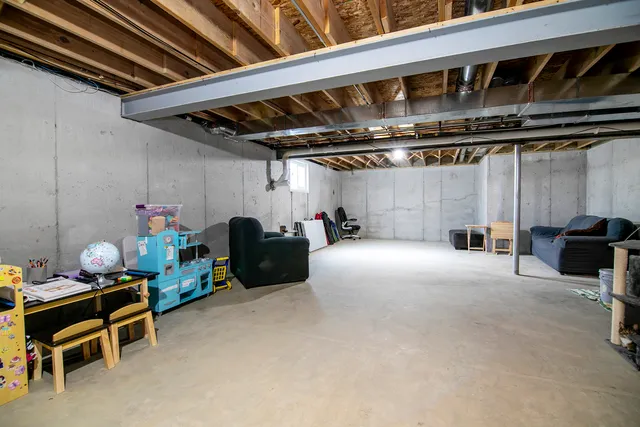 $440,000 | 1230 Eagle Bluff Drive, Bourbonnais, IL 60914