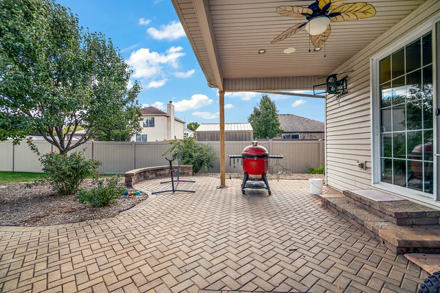 $440,000 | 1230 Eagle Bluff Drive, Bourbonnais, IL 60914