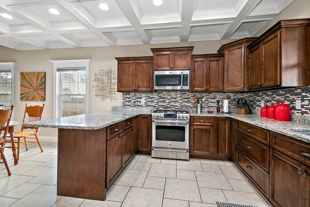 $440,000 | 1230 Eagle Bluff Drive, Bourbonnais, IL 60914