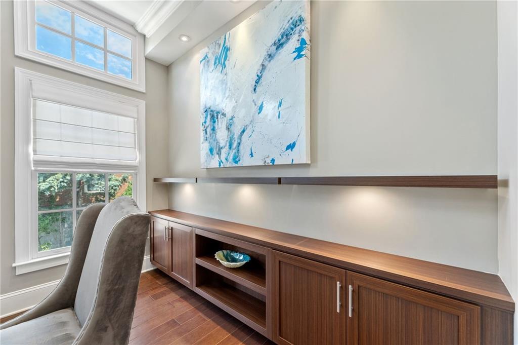 1333 Dover Circle Northeast Brookhaven, GA 30319 - Photo 6 of 51