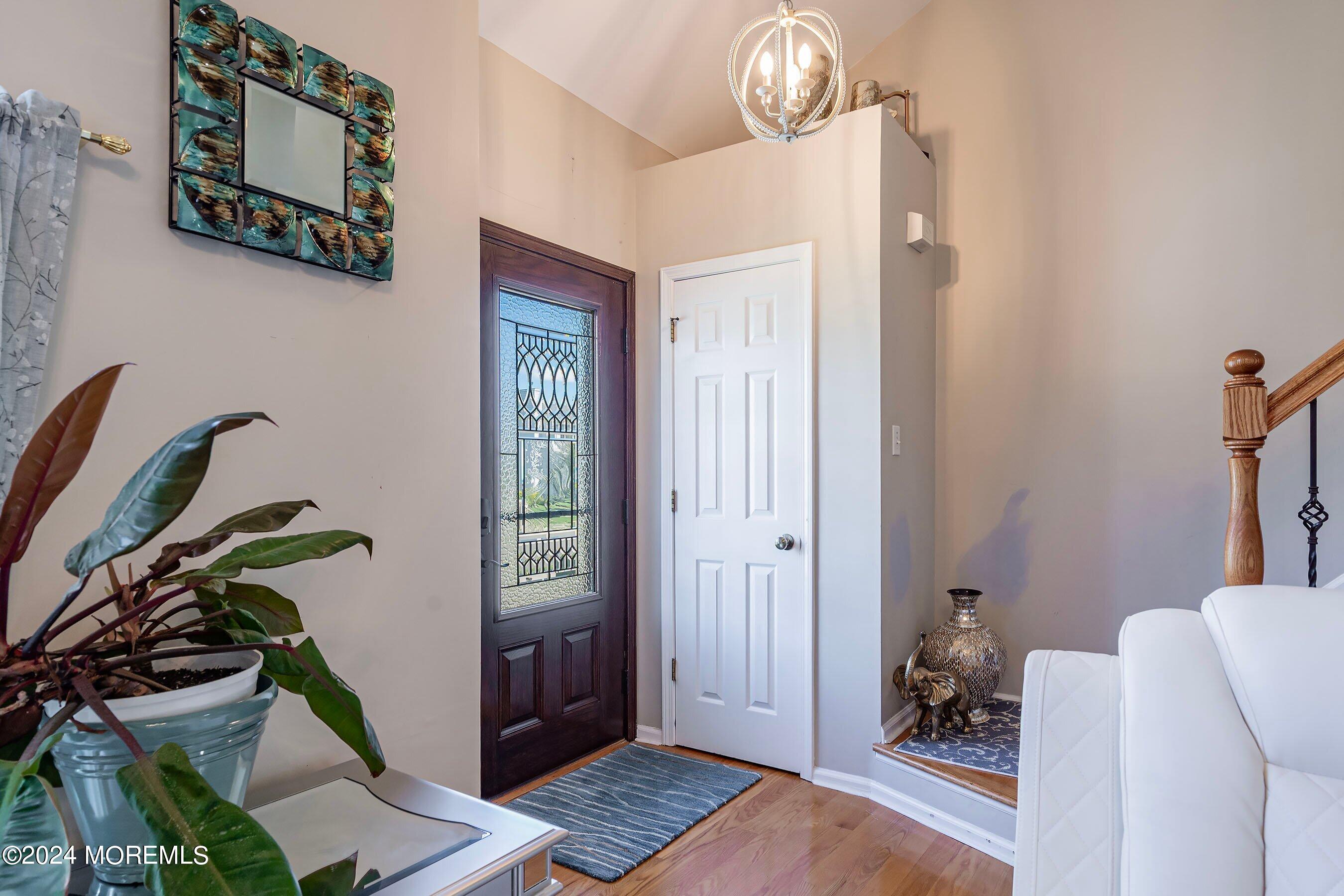 2 Muir Lane Howell, NJ 07731 - Photo 5 of 35 Foyer 11