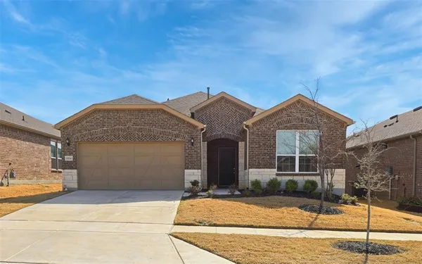 $2,300 | 1224 Cornerstone Drive, Aubrey, TX 76227