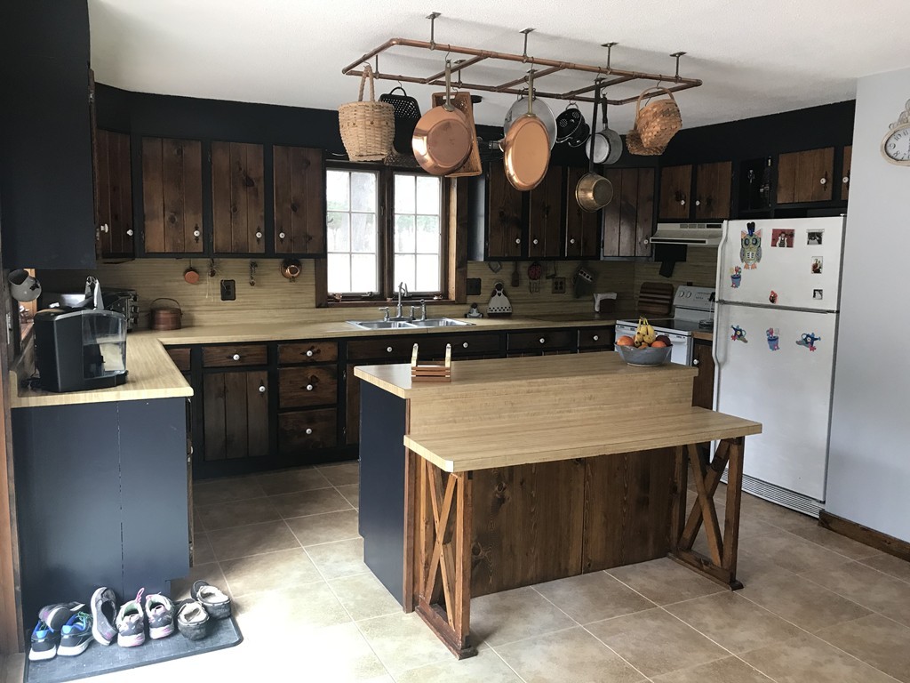 43 Russell Road Huntington, MA 01050 - Photo 4 of 19