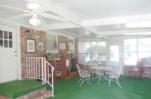 242 Slide Hill Road Johnston, SC 29832 - Photo 13 of 15 Sunroom