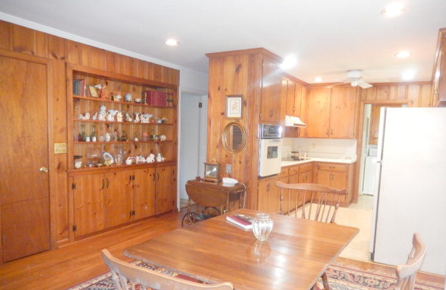 242 Slide Hill Road Johnston, SC 29832 - Photo 4 of 15 Dining room