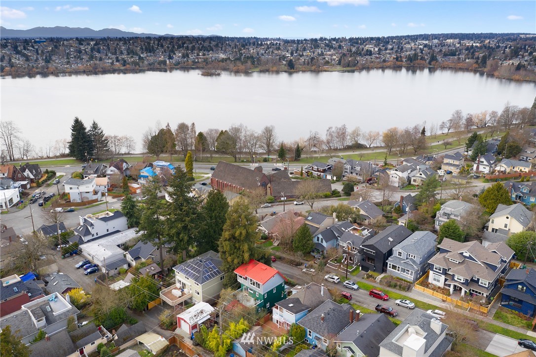 2133 North 63rd Street Seattle, WA 98103 - Photo 37 of 37 Gallery Image 37