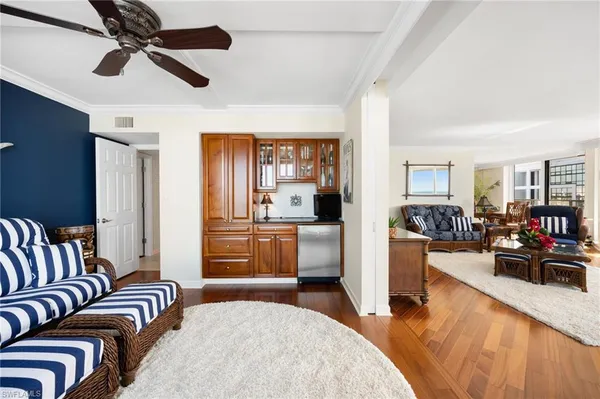 $20,000 | 4901 Gulf Shore Boulevard North, Unit 1604, Naples, FL 34103
