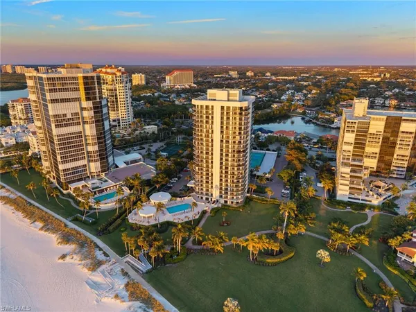 $20,000 | 4901 Gulf Shore Boulevard North, Unit 1604, Naples, FL 34103