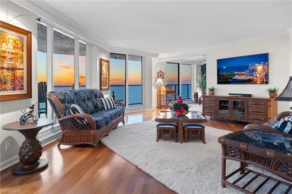 $20,000 | 4901 Gulf Shore Boulevard North, Unit 1604, Naples, FL 34103