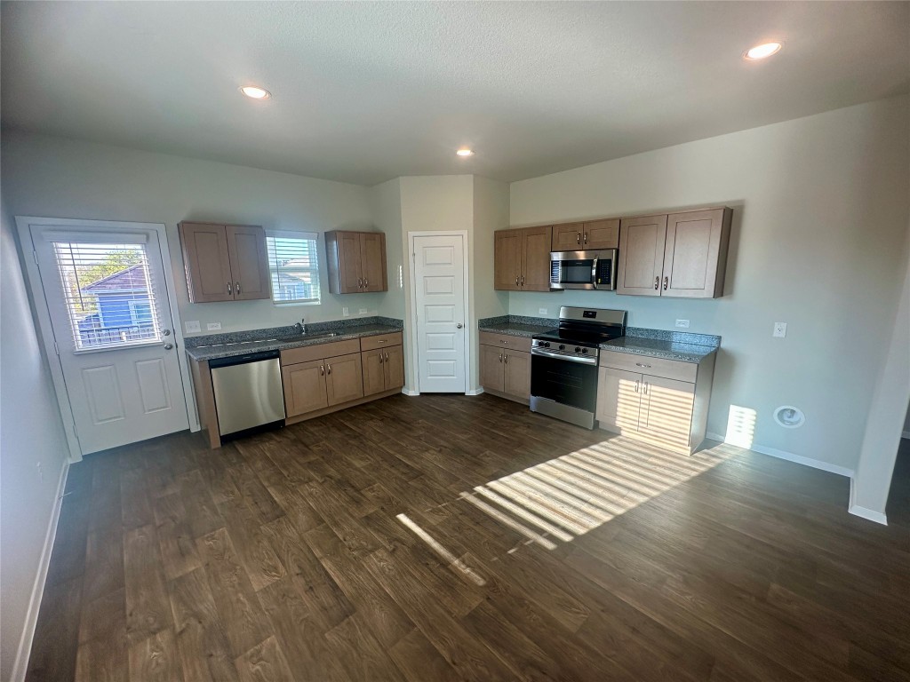 2603 Towy Road Pflugerville, TX 78660 - Photo 3 of 14