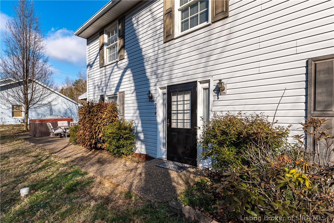 778 Captain Frank Road New Albany, IN 47150 - Photo 2 of 19 Gallery Image 2