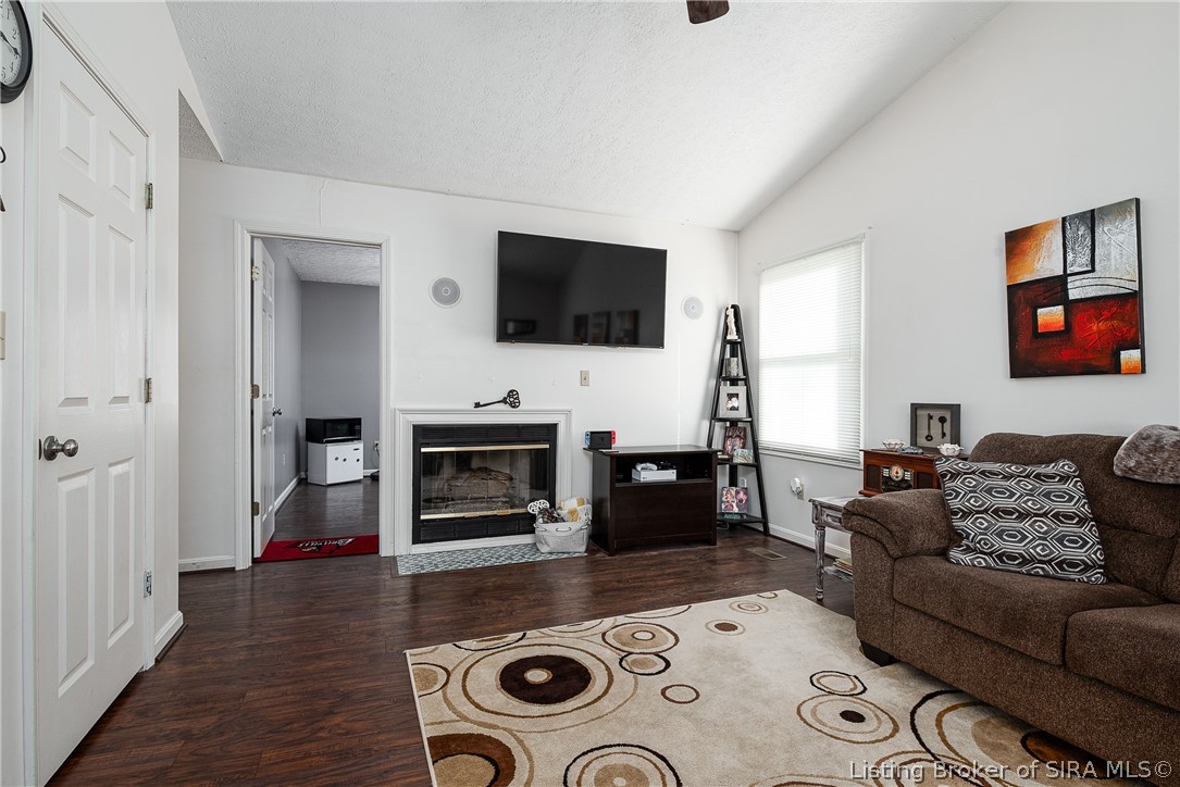 778 Captain Frank Road New Albany, IN 47150 - Photo 10 of 19 Gallery Image 10