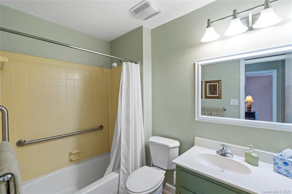 9721 Watergate Road Charlotte, NC 28270 - Photo 25 of 32 Gallery Image 25