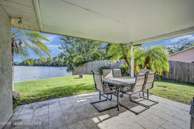 a view of an outdoor sitting area