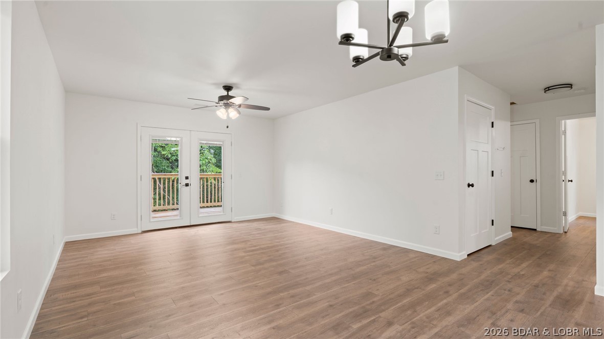 56 Walnut Court Eldon, MO 65026 - Photo 4 of 50