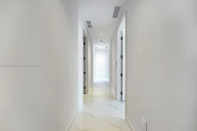 $2,949,000 | 700 Northeast 24th Street, Unit 2901, Miami, FL 33137