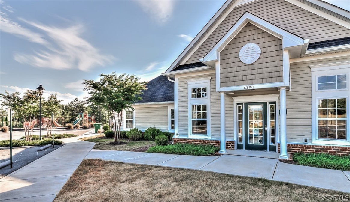 7075 Shining Armor Lane Henrico, VA 23231 - Photo 47 of 49 Enjoy all of the amenities Castleton has to offer: