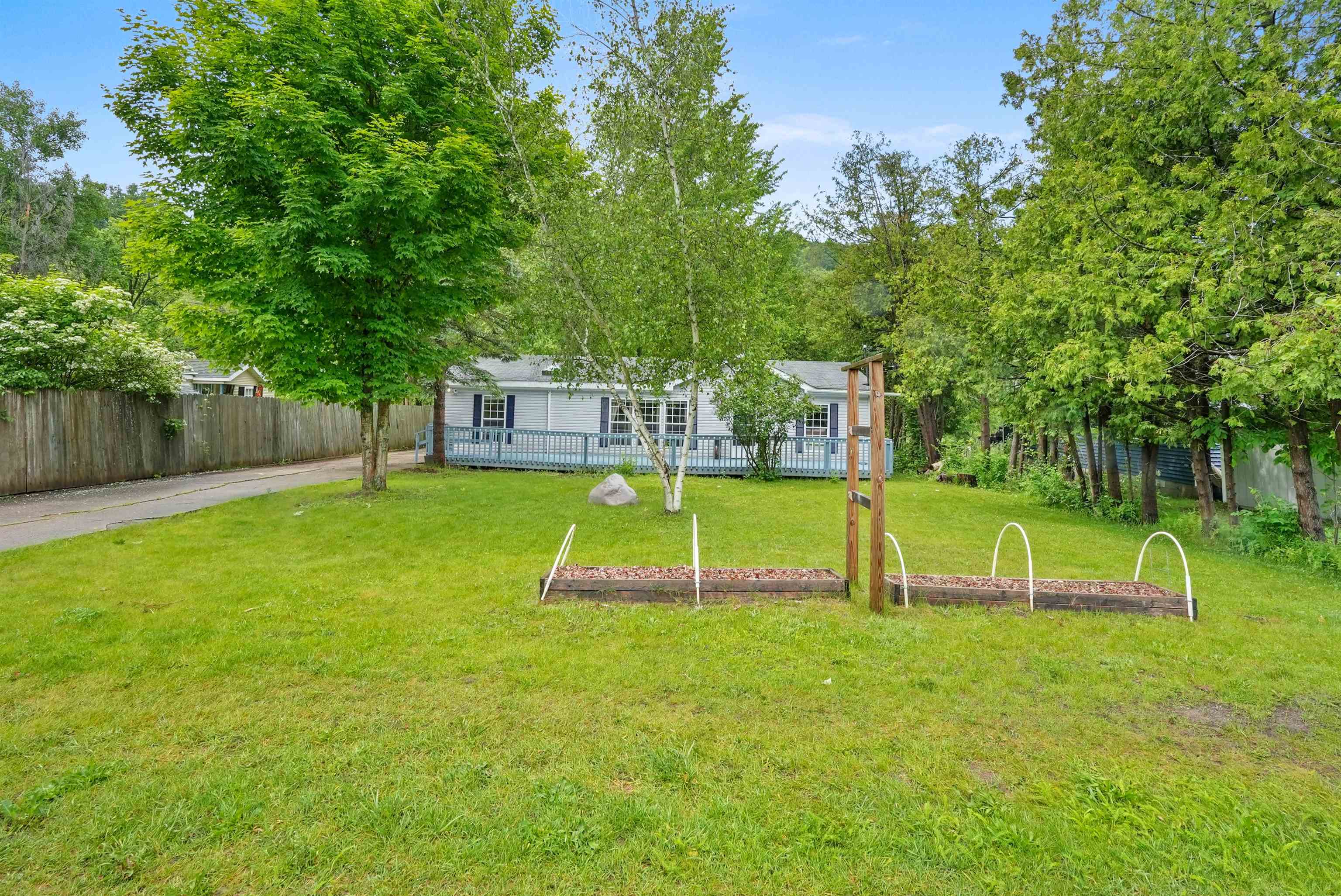 10793 Riverside Drive Honor, MI 49640 - Photo 13 of 43 1923170-059dc96f-606b-490b-bcc3-d45bed01fa43.JPG