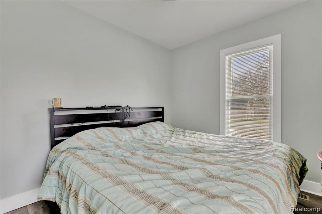 315 East Meier Street Capac, MI 48014 - Photo 7 of 18