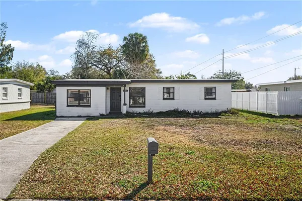 $294,000 | 4928 South 82nd Street, Tampa, FL 33619