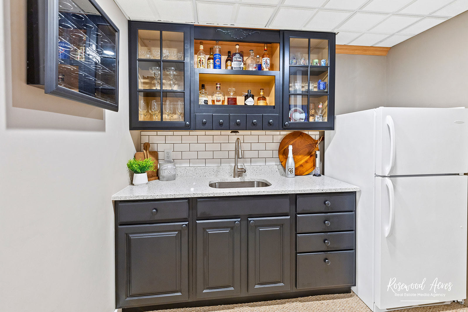2650 Mooregate Turn Kankakee, IL 60901 - Photo 33 of 51 a sink with a refrigerator and a window