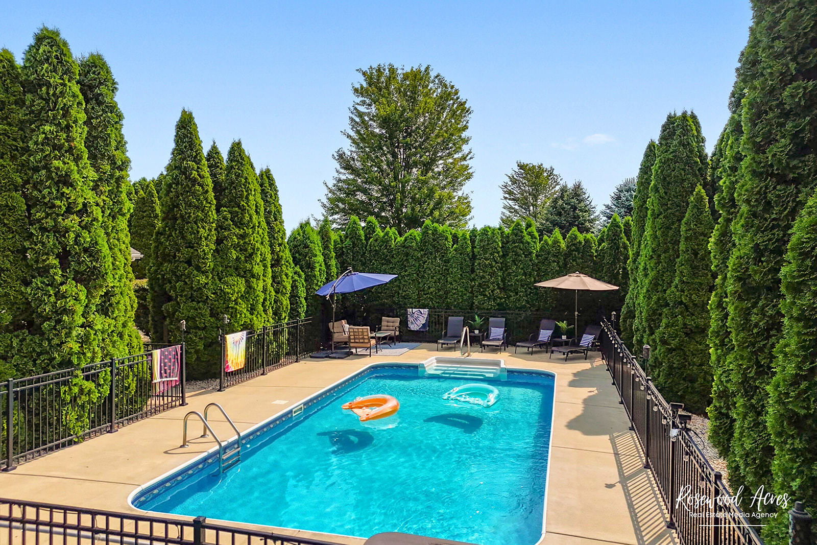 2650 Mooregate Turn Kankakee, IL 60901 - Photo 40 of 51 an outdoor space with pool and furniture