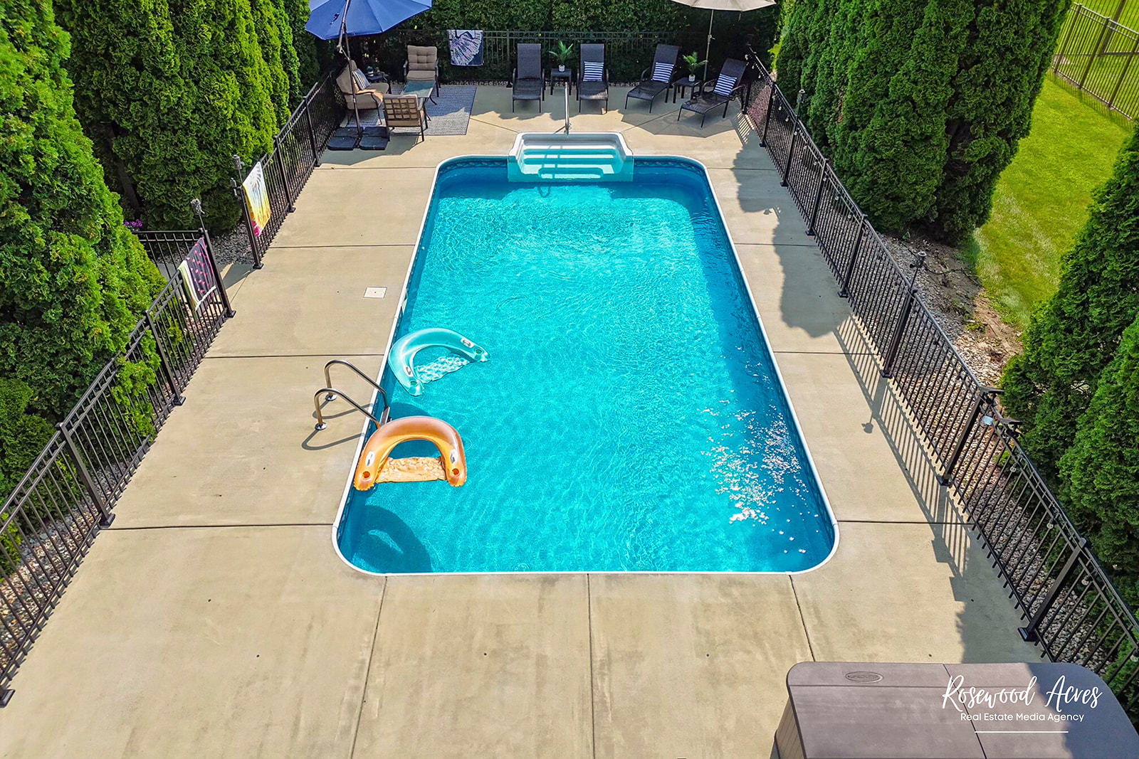 2650 Mooregate Turn Kankakee, IL 60901 - Photo 42 of 51 a swimming pool with outdoor seating and yard