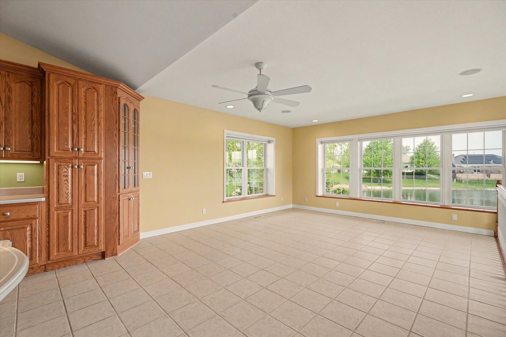2910 Rutherford Drive Urbana, IL 61802 - Photo 20 of 62 a view of an empty room with a window