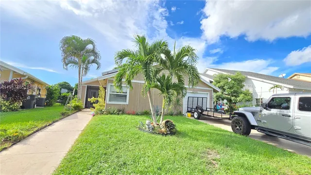 $385,000 | 4105 Clearview Terrace, West Palm Beach, FL 33417