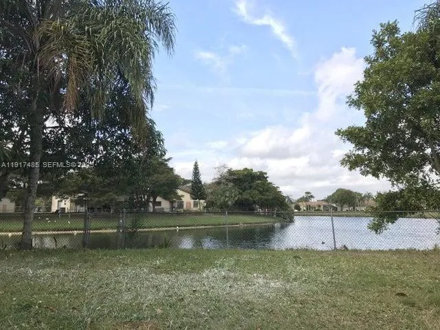 $385,000 | 4105 Clearview Terrace, West Palm Beach, FL 33417