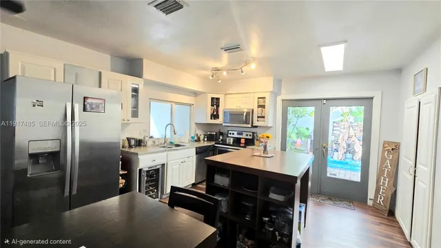 $385,000 | 4105 Clearview Terrace, West Palm Beach, FL 33417