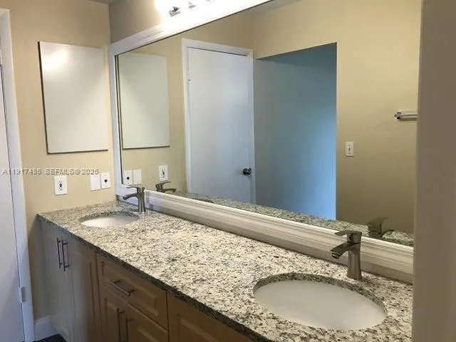 $385,000 | 4105 Clearview Terrace, West Palm Beach, FL 33417