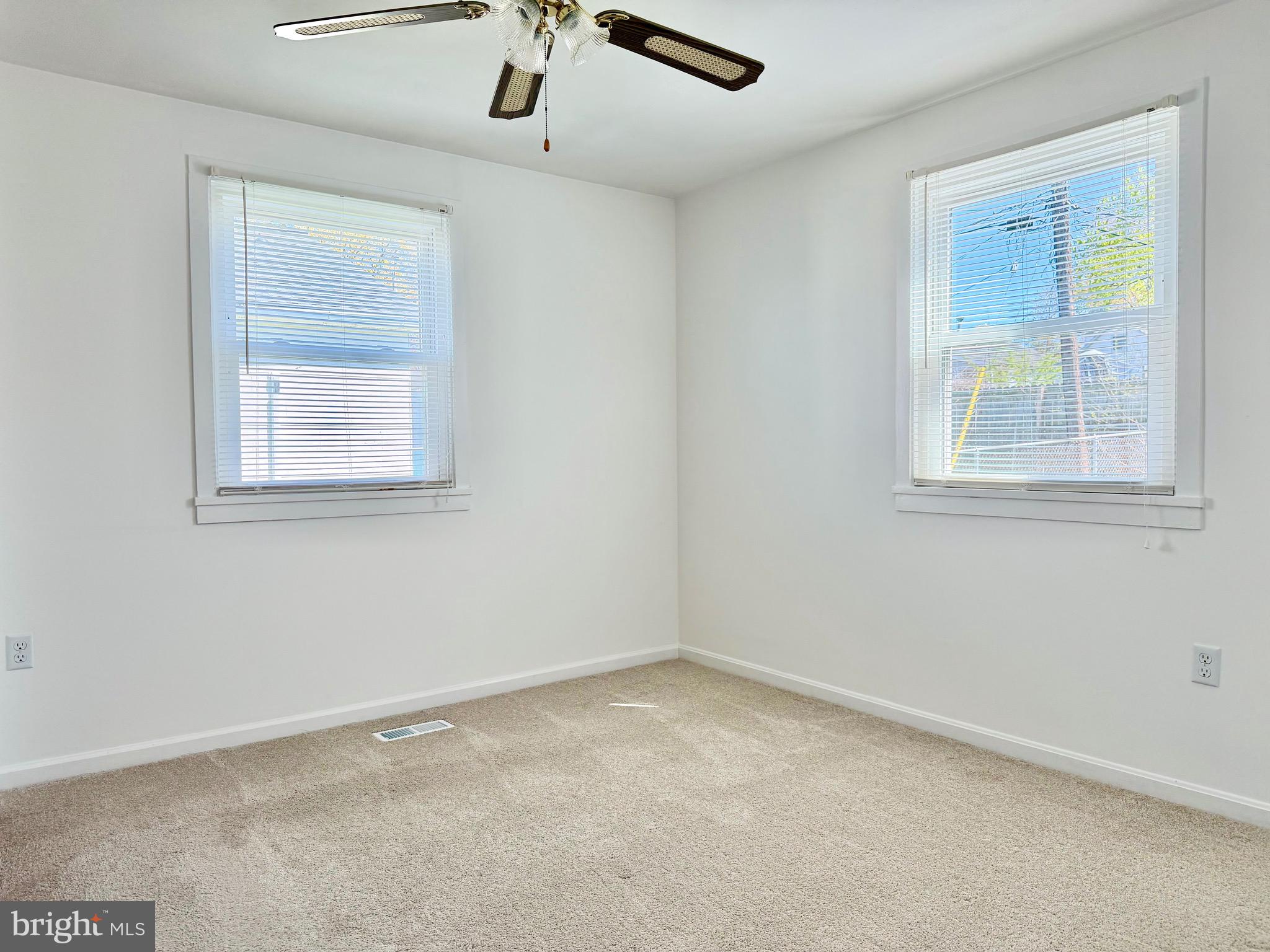 557 Compass Road East Middle River, MD 21220 - Photo 17 of 27 3rd Bedroom
