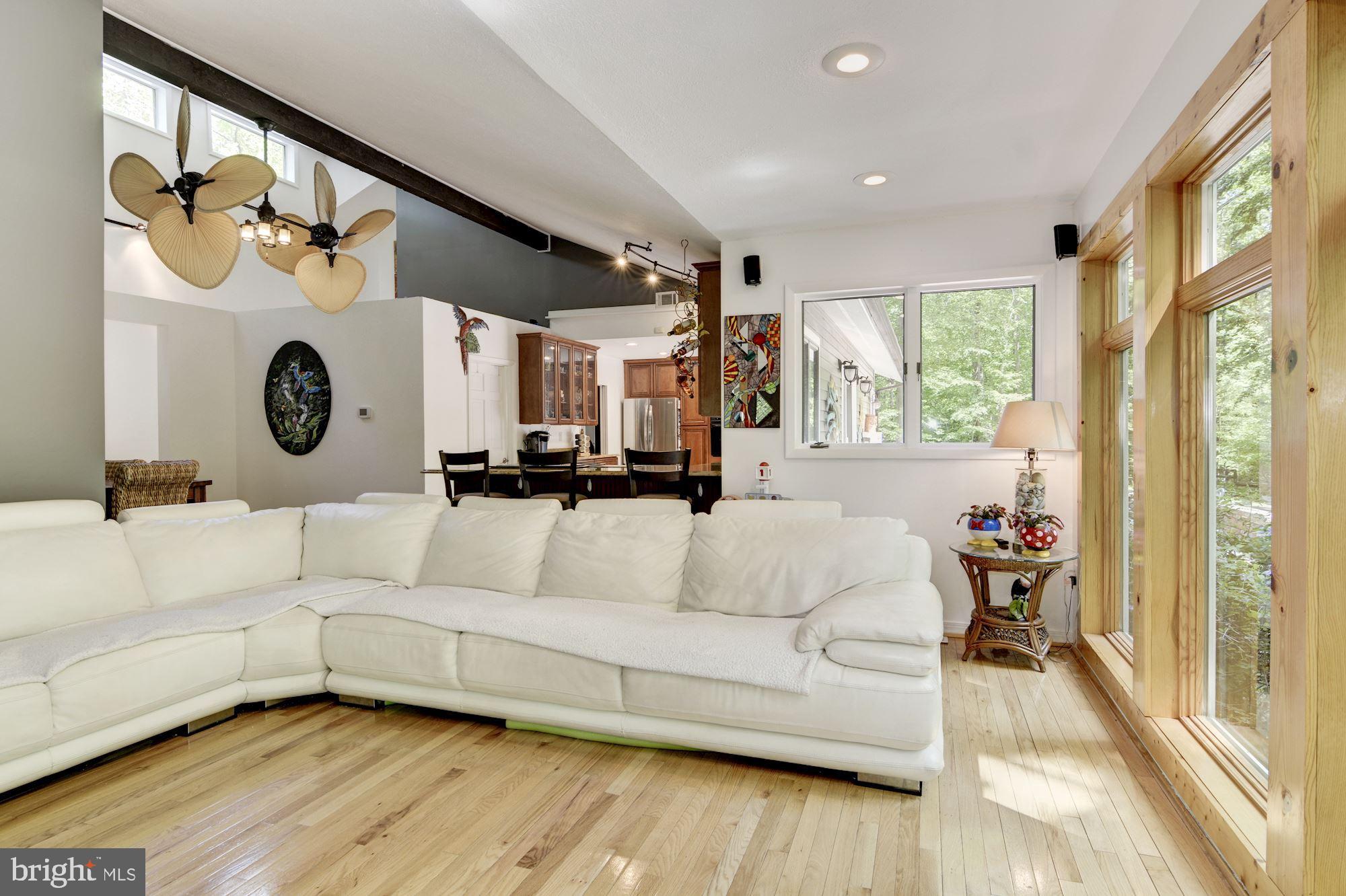 130 Claiborne Road Edgewater, MD 21037 - Photo 24 of 40 Hardwood Floors