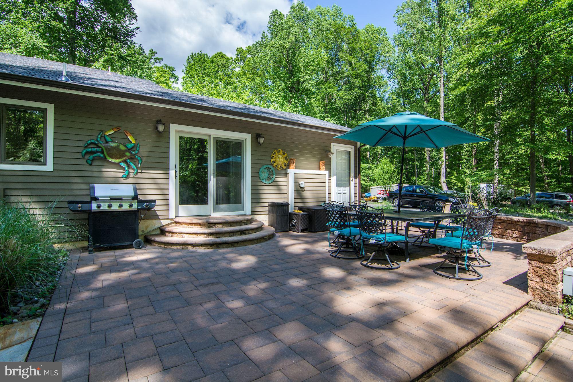 130 Claiborne Road Edgewater, MD 21037 - Photo 8 of 40 Huge Multi-Level Patio Perfect For Entertaining