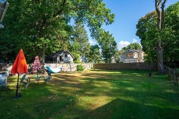 33 Florida Street Springfield, MA 01109 - Photo 8 of 8