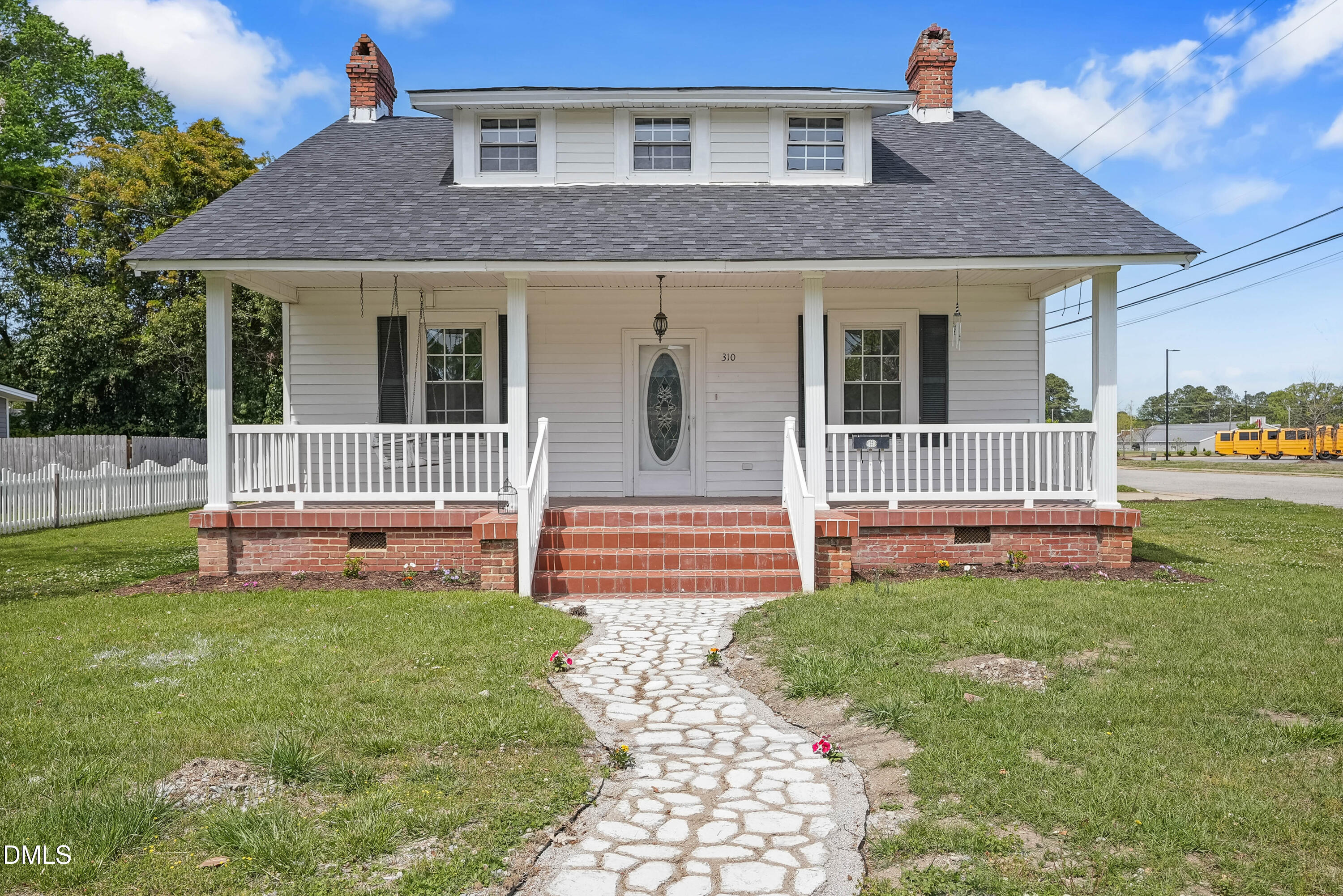 310 East E Street Erwin, NC 28339 - Photo 2 of 28 done20