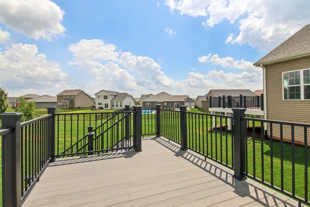 $489,900 | 607 Virginia Street, Elburn, IL 60119