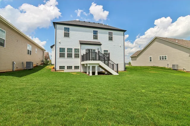 $489,900 | 607 Virginia Street, Elburn, IL 60119